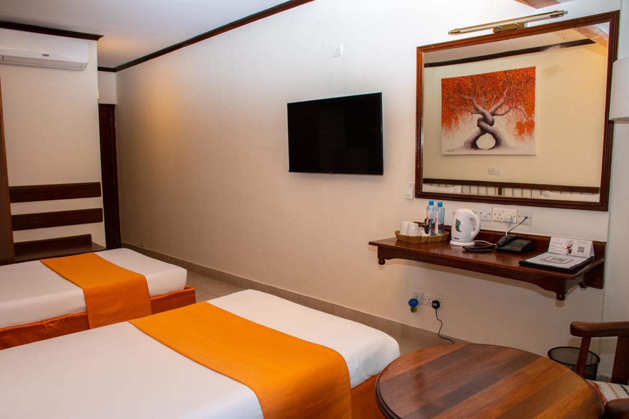 Hotel Boulevard Nairobi, City Centre Cbd Bagian luar foto