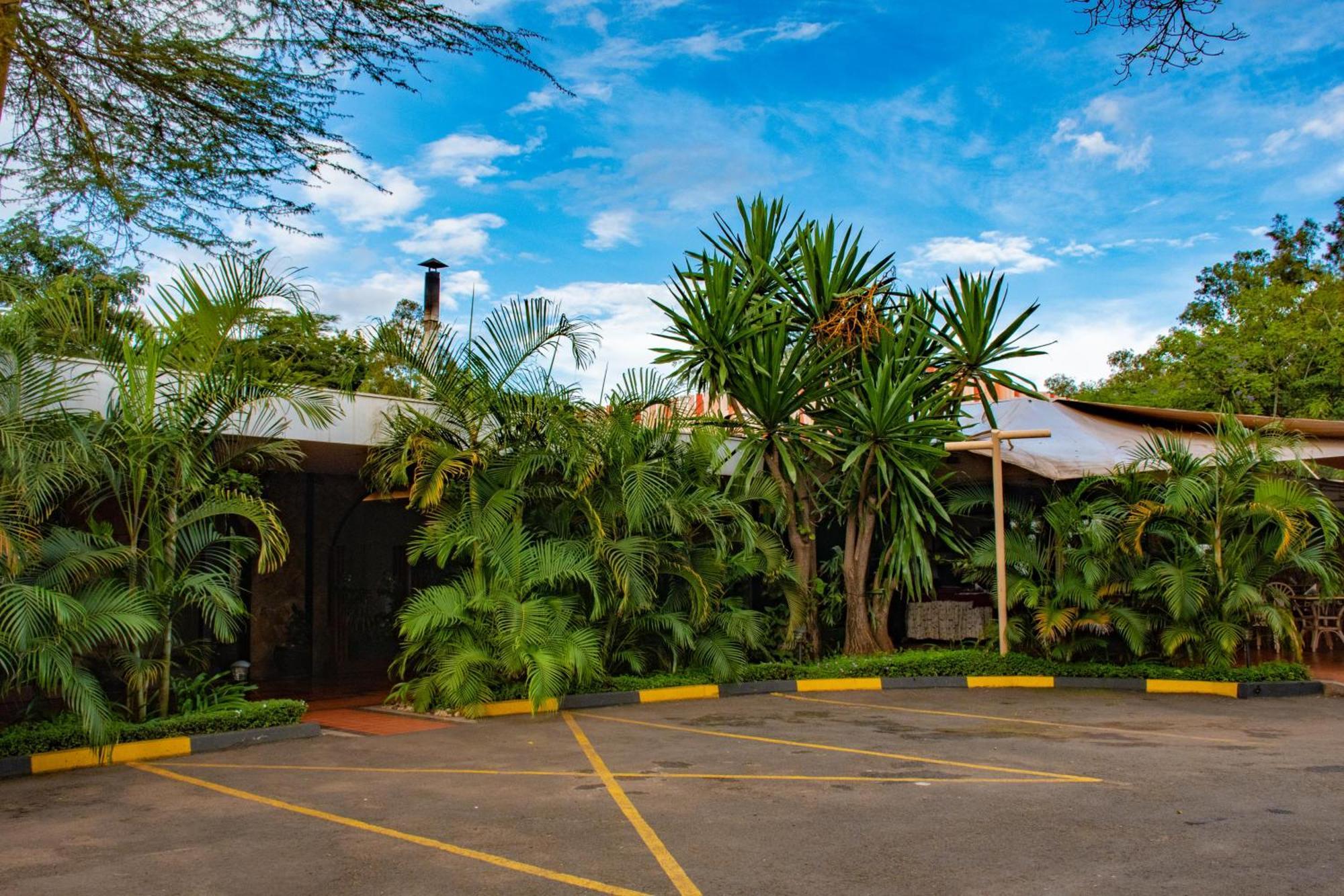 Hotel Boulevard Nairobi, City Centre Cbd Bagian luar foto