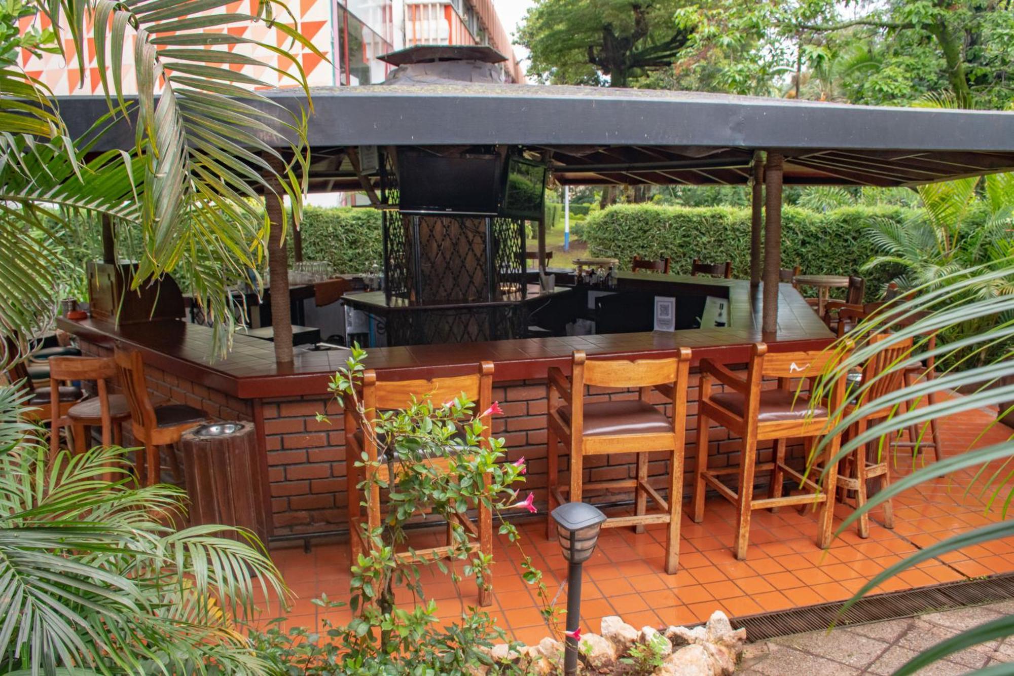 Hotel Boulevard Nairobi, City Centre Cbd Bagian luar foto